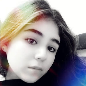 Meet your Posher, Briana